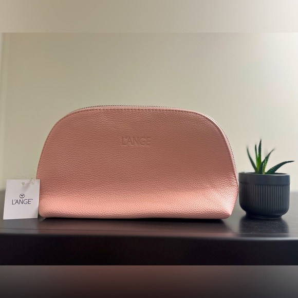 L'ange Pink Women's Cosmetic Bag Medium Sized Faux Pebbled Leather NWT - Picture 1 of 8